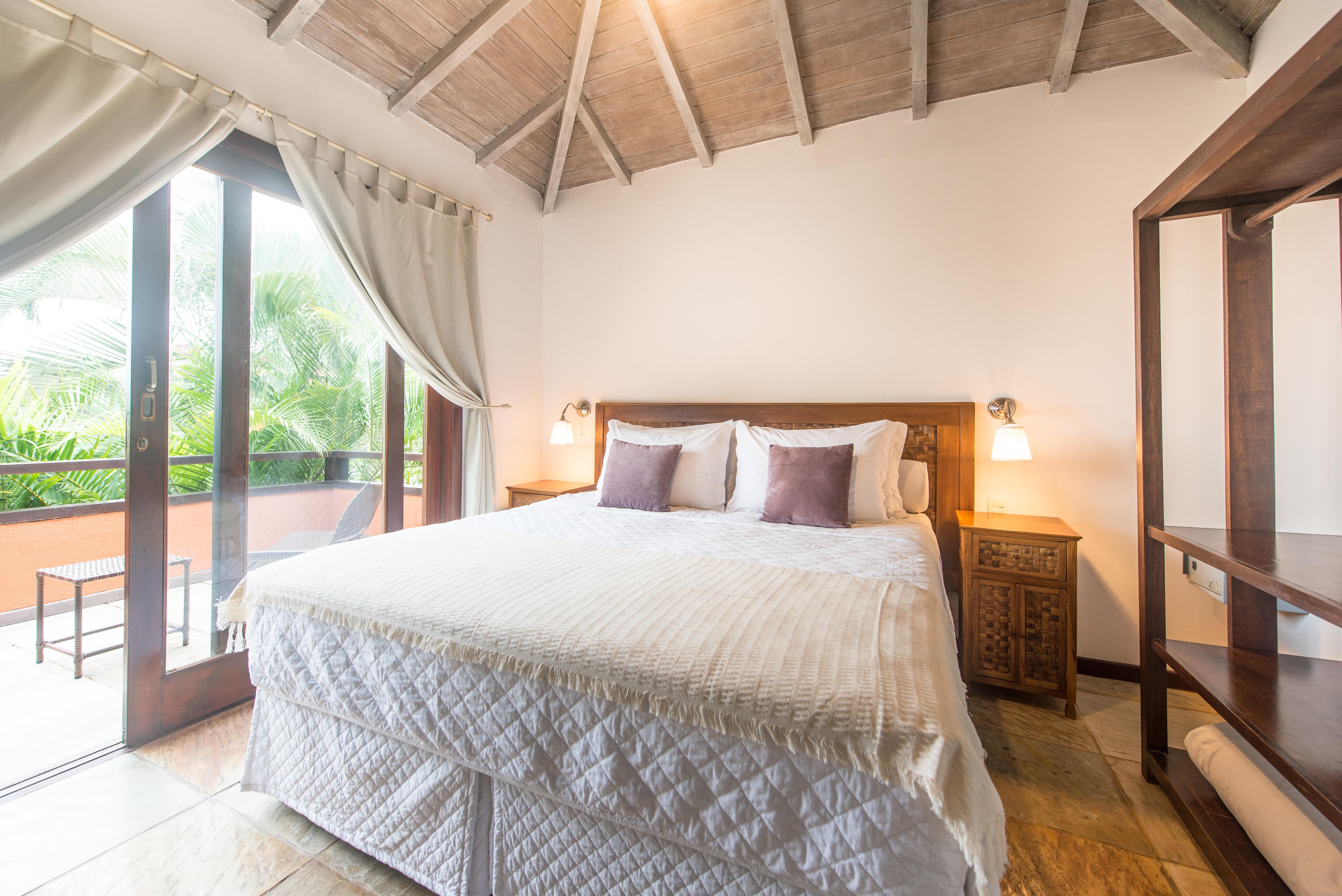 La Pedrera Small & 4*